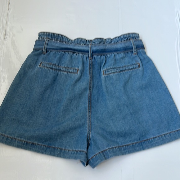 Forever 21 Denim Shorts with Belt, Paper Bag Waist, High Rise, Size Large, NWT - Picture 3 of 7